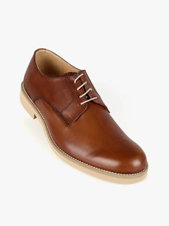 Cesare V. Zapatos brogue de cuero para hombre