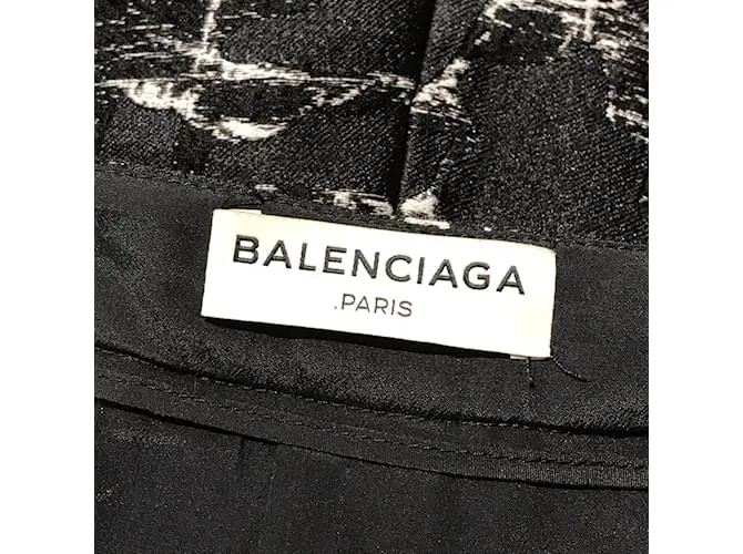 Pantalones cortos BALENCIAGA.Algodón Internacional XS Negro 