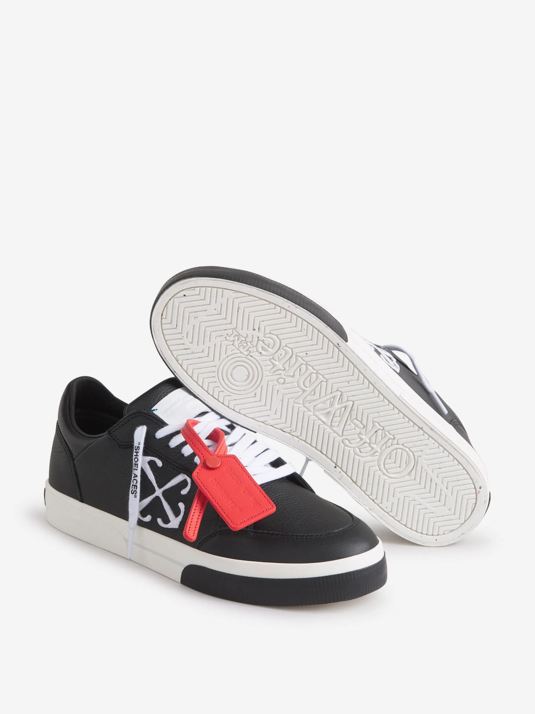 Sneakers New Low